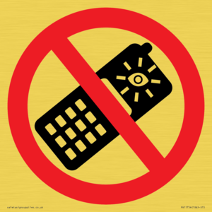 P910 Prohibition: No camera phones